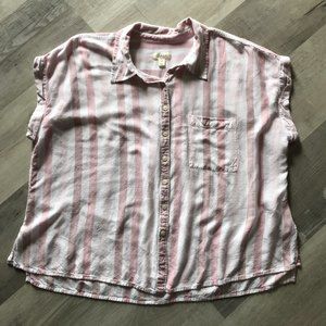 Soft and Flowy Cap Sleeve Button Down Style & Co 2XL